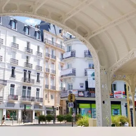 Le Splendid - Hypercentre - Proche Opera & Parcs - Thermes Apartman *