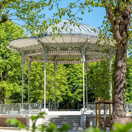 Le Splendid - Hypercentre - Proche Opera & Parcs - Thermes