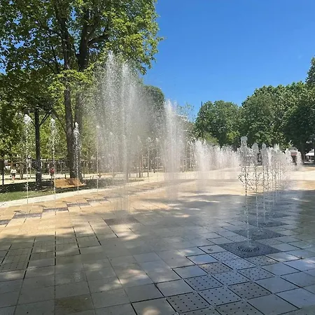 Le Splendid - Hypercentre - Proche Opera & Parcs - Thermes Apartman *