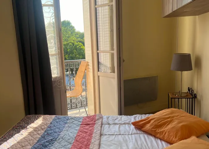 Апартаменты Le Splendid - Hypercentre - Proche Opera & Parcs - Thermes