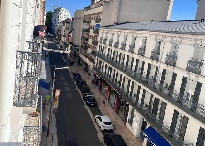 Апартаменты Le Splendid - Hypercentre - Proche Opera & Parcs - Thermes Виши