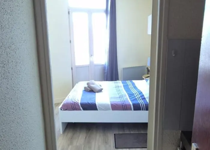 Апартаменты Le Splendid - Hypercentre - Proche Opera & Parcs - Thermes *